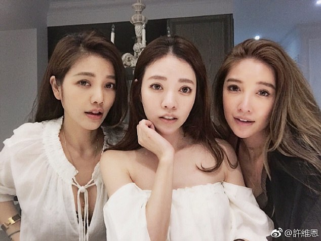 42 year old Taiwanese woman Lure Hsu looks 18 her 63 year old mother looks 30 the family has the youthful looks it in their genes 1